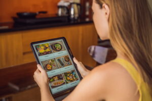 Menu Marketing Online: Optimizing Digital Menus to Boost Orders and Reservations